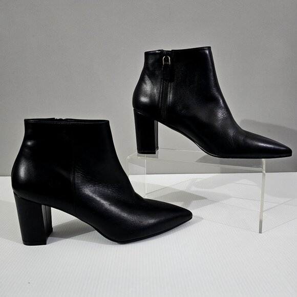 Stuart Weitzman Linsi Zip Ankle Bootie Women Shoe Black Leather Boot Size 8 - Picture 3 of 14